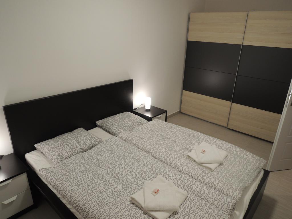 Apartmány Hlohovec Esterno foto