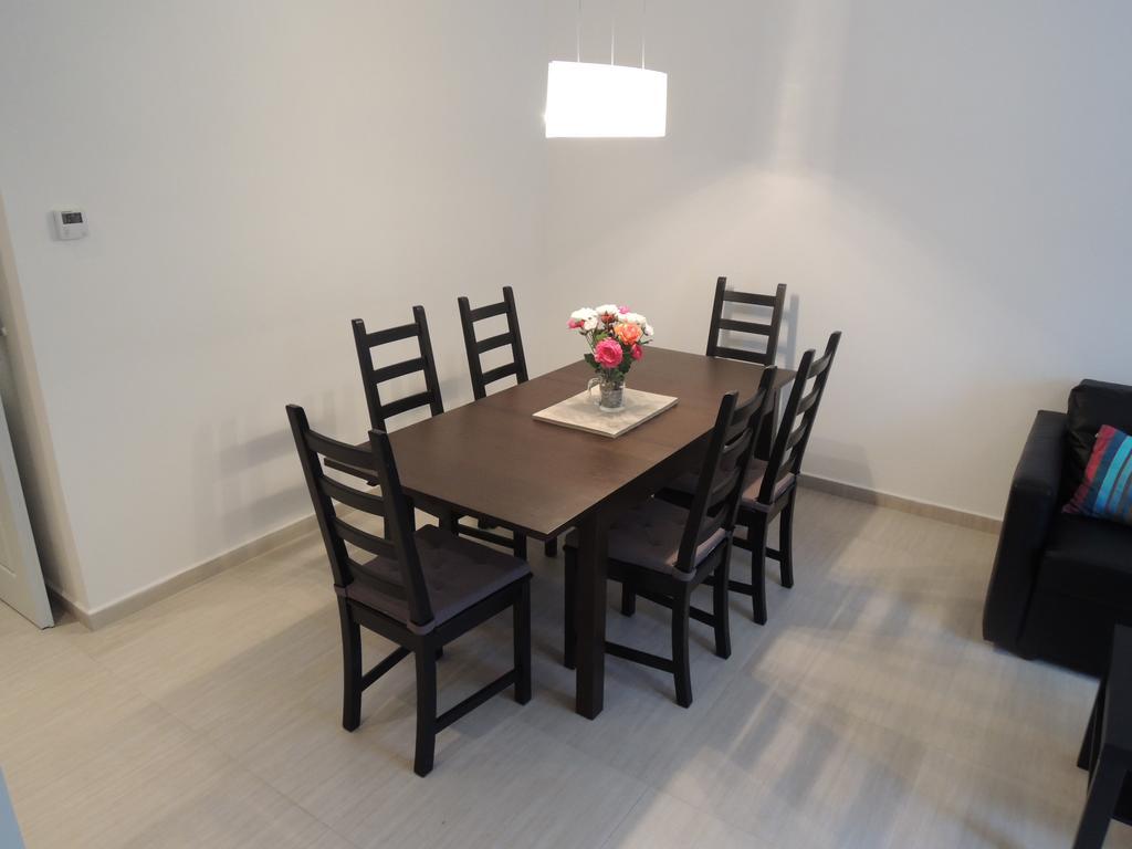 Apartmány Hlohovec Esterno foto