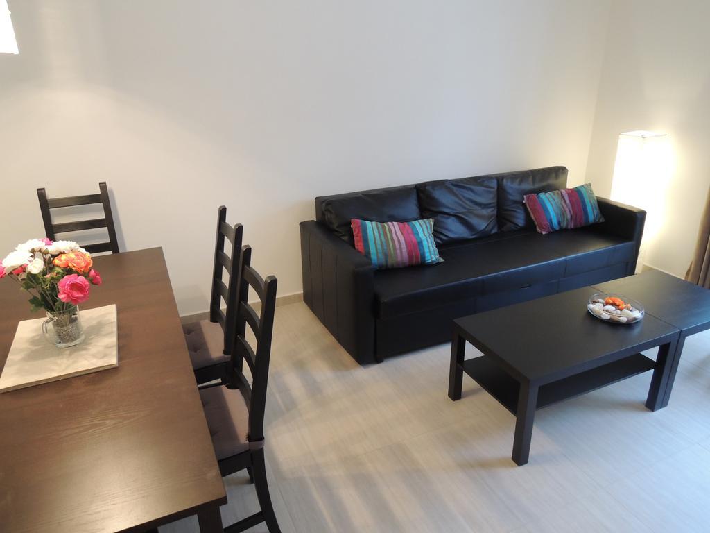 Apartmány Hlohovec Esterno foto