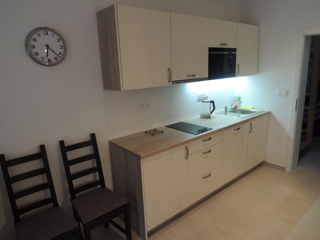 Apartmány Hlohovec Esterno foto