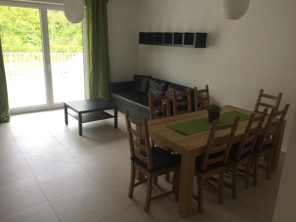 Apartmány Hlohovec Esterno foto
