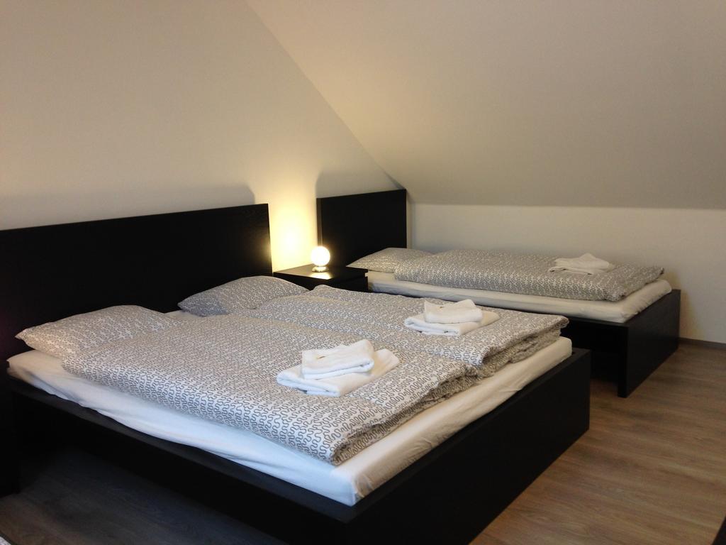 Apartmány Hlohovec Esterno foto